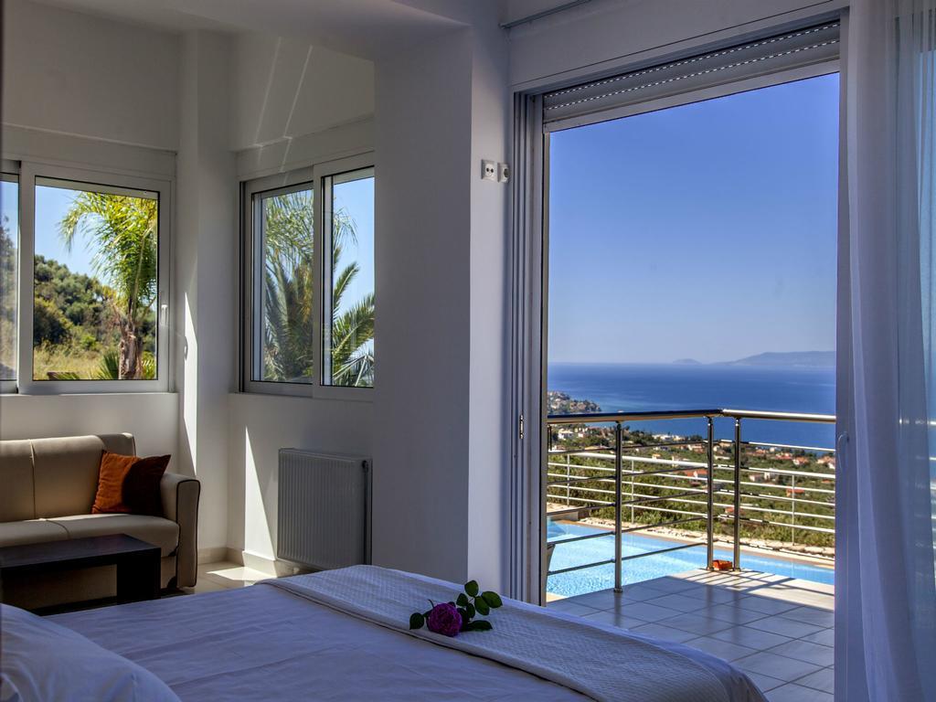 Verga Villas Resort Kalamata Exterior photo