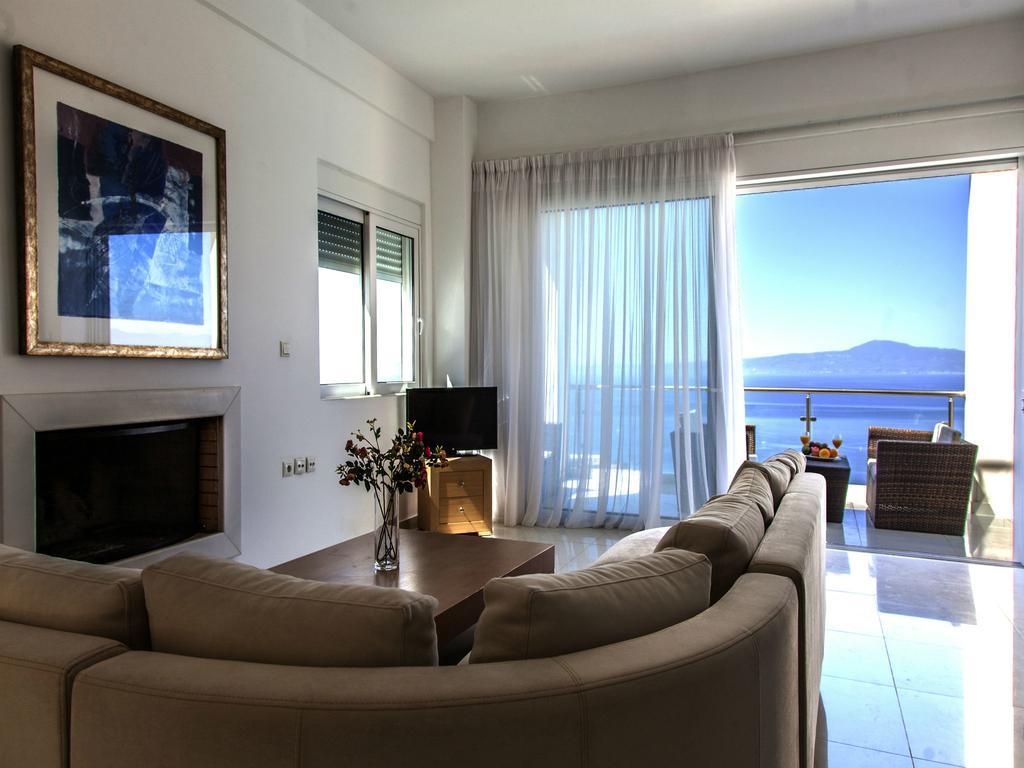 Verga Villas Resort Kalamata Exterior photo